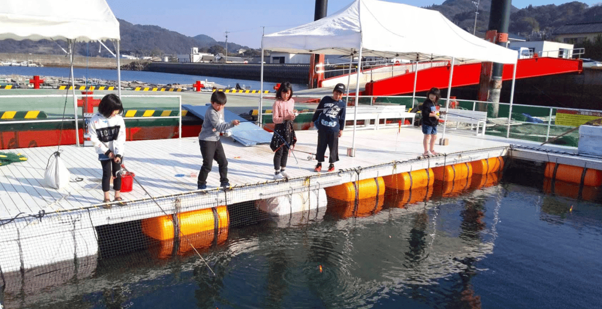 天草観光海上釣り堀 楽つり